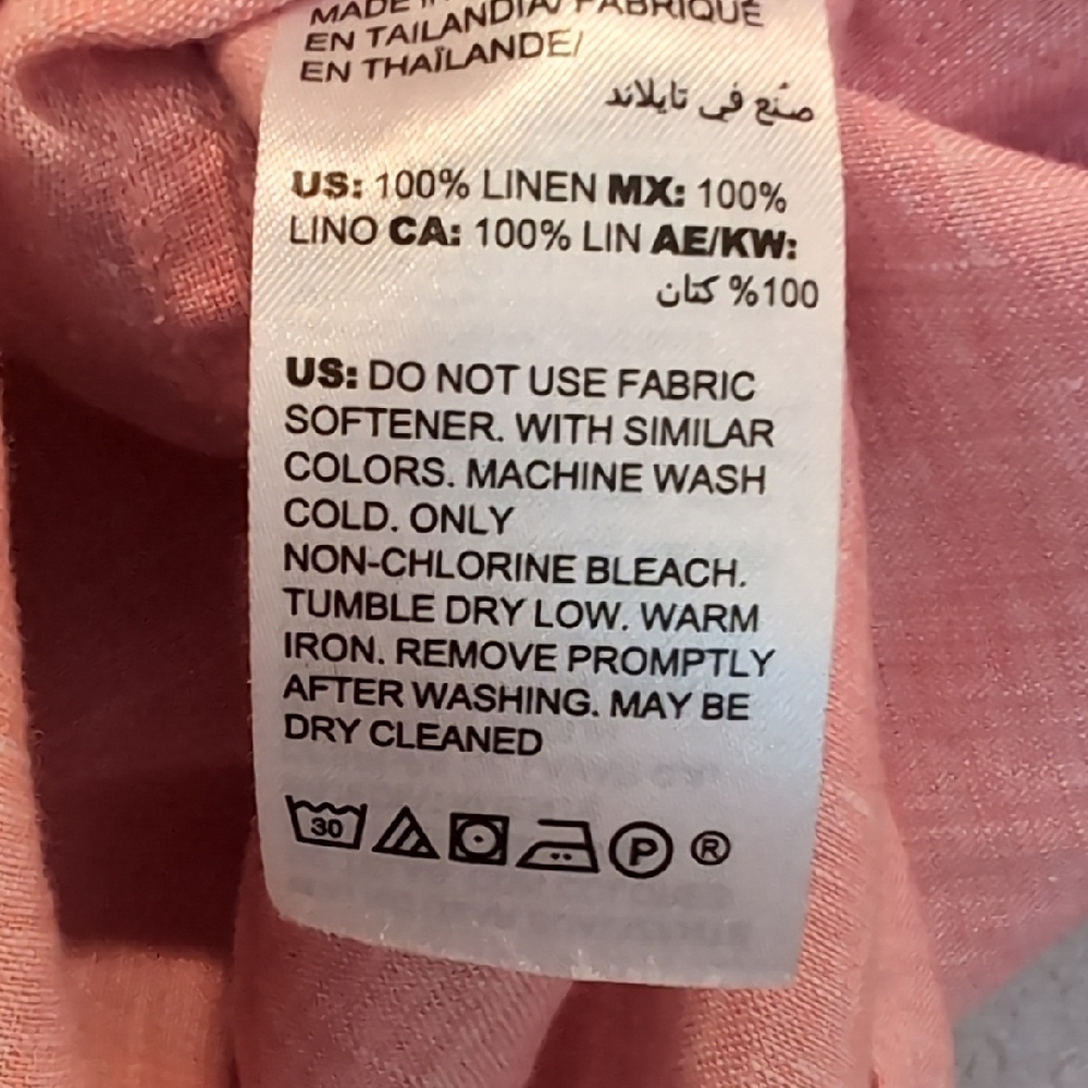 Like new. Chico's Size 1 Linen Shirt - Picture 4 of 4